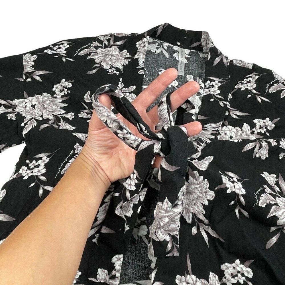 Spiritual Gangster Black Floral Kimono Tie Duster/Robe - Picture 6 of 10